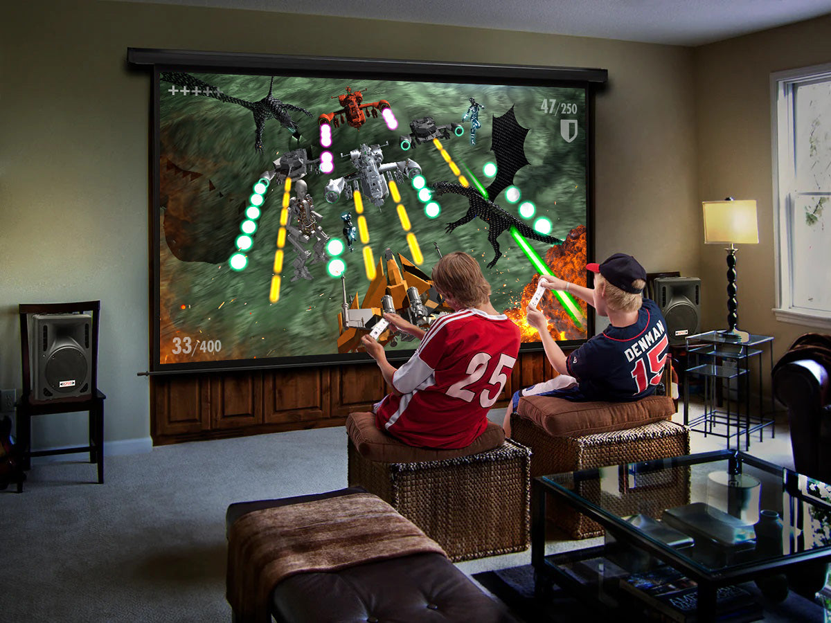 Projector used for recreation
